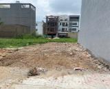 Bán gấp lô đất mặt tiền 3 tháng 2  Vinhomes Hậu Nghĩa chỉ 50m SHR thổ cư