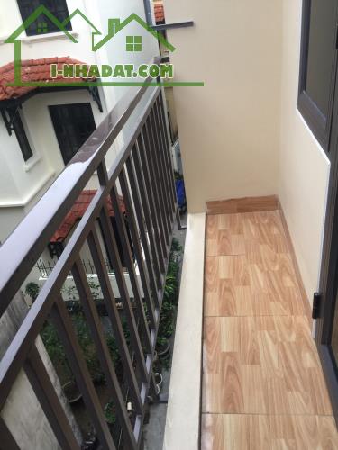 Cho thuê căn hộ khép kín tầng 2, 3 Nhà 3 tầng