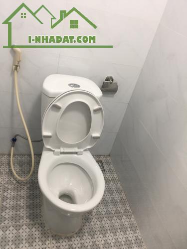 Cho thuê căn hộ khép kín tầng 2, 3 Nhà 3 tầng - 2