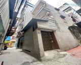 Nhà Phú Mỹ 42m², 3 tầng cũ, lô góc thoáng mát, giá 8,6 tỷ thương lượng