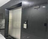 Cho thuê nhà lô góc, mới , thang máy,vỉa hè, 97m2- 5T, Giảng Võ_31 Tr