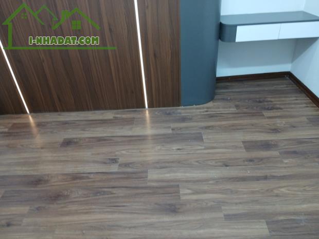 BÁN NHÀ RIÊNG NGÕ PHỐ ĐÔNG THIÊN 40M2, 3 TẦNG, 3NGUR , 3 PHỤ . SỔ ĐỎ ĐẸP. GIÁ 5,5 TỶ