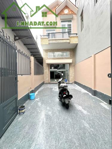 Cho thuê nhà trục chính hẻm hồ tùng mậu gần công an thành phố giá 17 triệu - 5