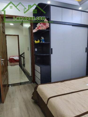 Cần bán nhà Đông Thiên 45m2 5 tầng 4pn, ô tô đỗ cửa, full nội thất, ở cực sướng - 2