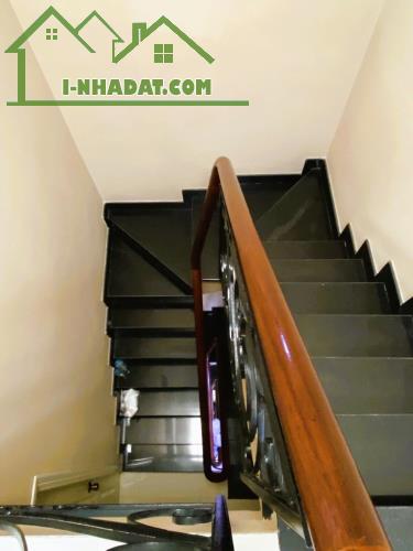 HIẾM - HẺM XE HƠI ĐẬU CỬA, KHU PL VIP HOÀNG HOA THÁM, PHAN ĐĂNG LƯU, THÍCH QUẢNG ĐỨC, PN. - 3