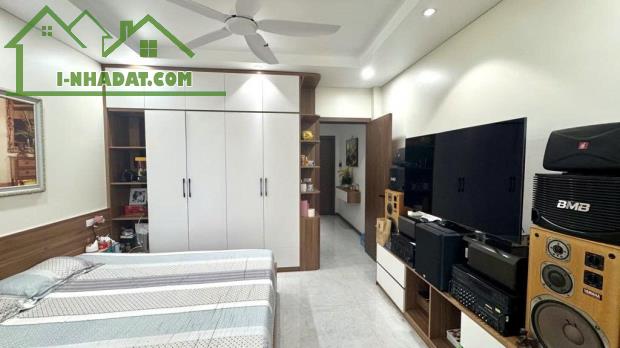 BÁN NHÀ YÊN SỞ 35M² 5 TẦNG 6.68 tỷ TẶNG TOÀN BỘ NỘI THẤT .CHÍNH CHỦ CÔ HẰNG GIÁO VIÊN VỀ H - 3