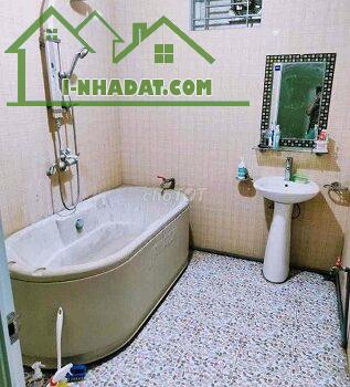 Cho thuê nhà riêng 3 tầng 93m2 tại tổ 3 Đại Độ, Võng La, Đông Anh - 1