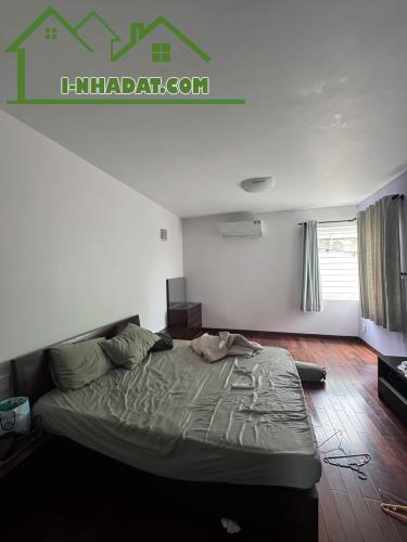 Biệt thự đường 2 phước bình DT 200m, 3 tầng khu vip - 1