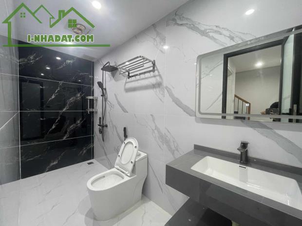 BÁN NHÀ ĐẸP THẠCH BÀN LONG BIÊN, LÔ GÓC 6 TẦNG THANG MÁY, DT 46M² – CHỈ 7.8 TỶ - 4