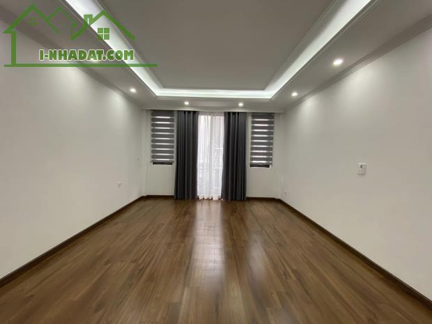 NHÀ 48,6M2*6T NGUYỄN CHÍNH, NGÕ Ô TÔ, 6 PHÒNG NGỦ, CHỈ 12 TỶ