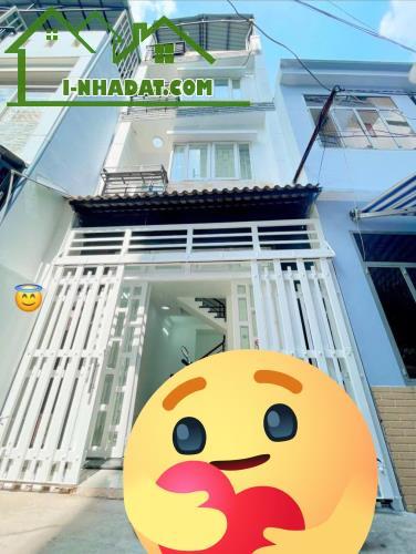 Bán gấp nhà 3 lầu ở Ngay chợ Bà Chiểu. Đường Diên Hồng, P1, Bình Thạnh. 2tỷ980. Thuê 17tr - 2