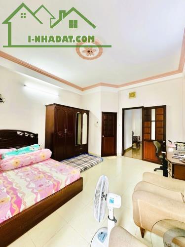 GẤP BÁN GIẢM SỐC 1,5 TỶ, HẺM XE HƠI 7 CHỖ VÔ NHÀ - LÊ QUANG ĐỊNH, NƠ TRANG LONG - B.THẠNH. - 3