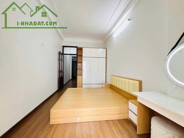 Bán nhà phố Tư Đình_nhà mới_5 tầng_ diện tích 30m2_6,7 tỷ - 1