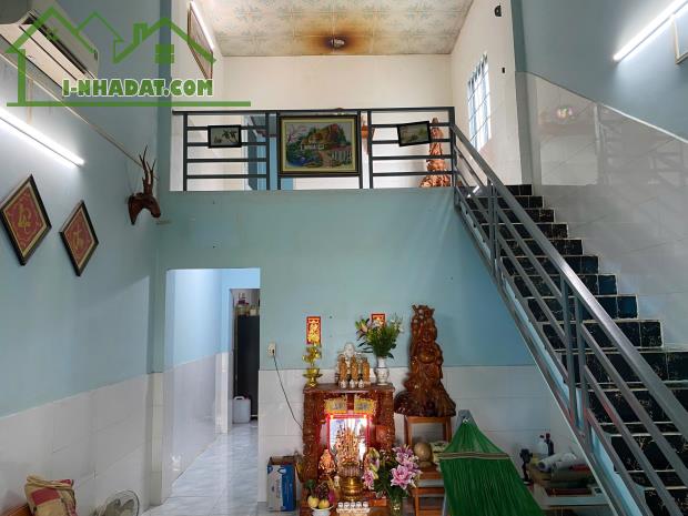 BÁN NHÀ GÁC LỬNG – SỔ RIÊNG THỔ CƯ. 200m2. Chỉ 2Tỷ4. Ô Tô