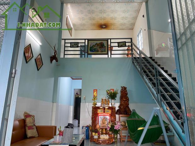 BÁN NHÀ GÁC LỬNG – SỔ RIÊNG THỔ CƯ. 200m2. Chỉ 2Tỷ4. Ô Tô - 1