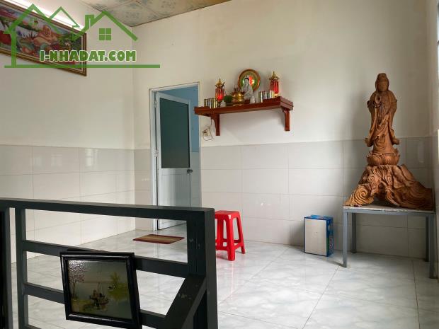 BÁN NHÀ GÁC LỬNG – SỔ RIÊNG THỔ CƯ. 200m2. Chỉ 2Tỷ4. Ô Tô - 2