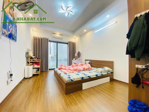 Bán Nhà Xuân Đỉnh BTL Lô Góc Ô Tô Cạnh Công Viên Hoà Bình 50m 5 Tầng 14.5 tỷ