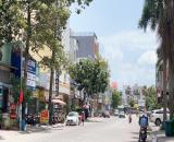 Cho thuê nhà 4 Tầng ngay Vincom 550 NGANG 15M,có Thang Máy,PCCC đầy đủ