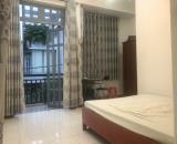 Gấp bán nhà Thủ Đức, giá 11.8 tỷ, 3 tầng, dt 150m2, gần Mt Linh Đông.