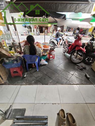 18 - CG: Cho thuê nhà mặt tiền Đề Thám 17 triệu - 1