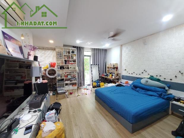 CỰC PHẨM KHU VIP ĐẶNG THUỲ TRÂM - BÌNH THẠNH - ( 6x23 ) - ĐƯỜNG 10M - 5 TẦNG - CHỈ 19 tỷ - 4