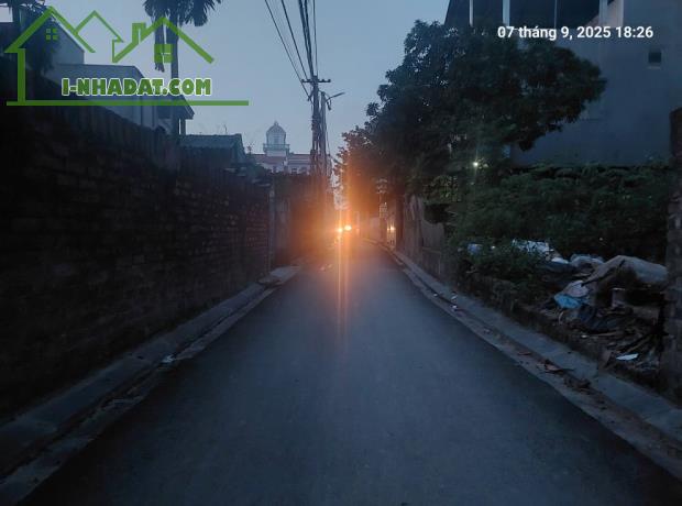 Chủ bán 45m2, mt4.1m, xe 7 chỗ, thông, 3.6 tỷ, Bắc Hồng, Đông Anh. - 2