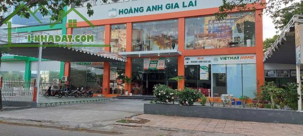 Cho thuê mặt bằng showroom gần 500m2 trung tâm cần thơ