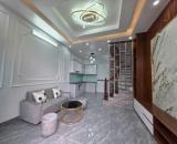 Bán nhà ngũ nhạc hoàng mai 5 Tầng 32m2 ngõ gần ô tô giá nhỉnh 5 tỷ