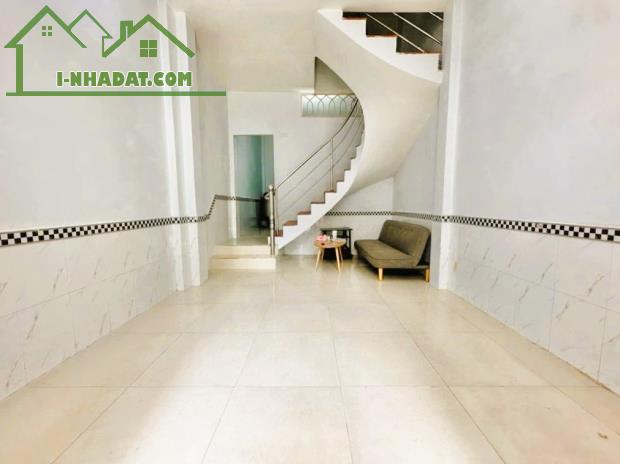 NHỈNH 5TỶ CÓ NHÀ LẦU KHU PHAN XÍCH LONG, PHAN ĐĂNG LƯU, THÍCH QUẢNG ĐỨC, NGÃ TƯ PHÚ NHUẬN.