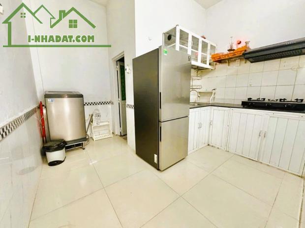 NHỈNH 5TỶ CÓ NHÀ LẦU KHU PHAN XÍCH LONG, PHAN ĐĂNG LƯU, THÍCH QUẢNG ĐỨC, NGÃ TƯ PHÚ NHUẬN. - 2