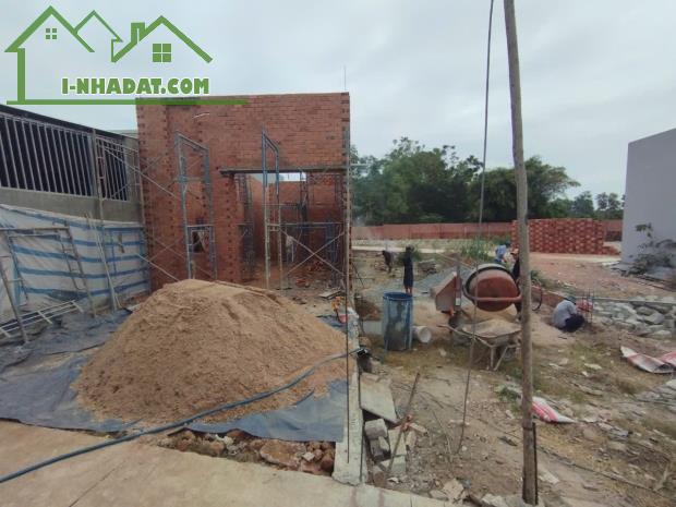 BÁN NHÀ ĐẤT ĐỐI DIỆN CHỢ AN NGÃI – LONG ĐIỀN GIÁ NGỘP CHỈ 1,9 TỶ CÒN TL - 2