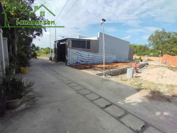 🏡 BÁN NHÀ ĐẤT ĐỐI DIỆN CHỢ AN NGÃI – LONG ĐIỀN - 3