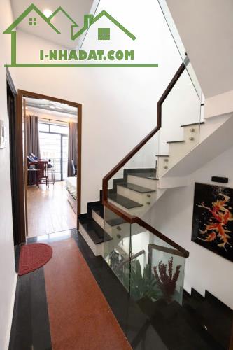 NHÀ ĐẸP 3 TẦNG – MẶT TIỀN HẺM XE HƠI THÔNG – LÂM VĂN BÊN – NỞ HẬU – GIÁ 8.950 TỶ - 4