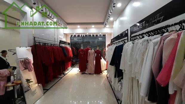 Bán gấp nhà Cát Cụt, Hồ Nam, Lê Chân. 22 tỷ, 80m2, 4 tầng . - 1