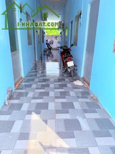 Cho thuê phòng trọ giá rẻ tại Phú Tân (TP.Bến Tre), tỉnh Vinh Long, 900k/p. 0988435377 - 2