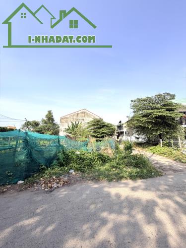 BÁN ĐẤT LÔ GÓC 2 MẶT HẺM XE HƠI – LONG THẠNH MỸ, QUẬN 9 – GẦN VINHOMES GRAND PARK