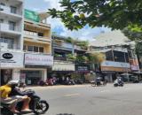 Nhà Mặt Tiền Đường Nguyễn Chí Thanh- Ngay BV Chợ Rẫy. DT: 4 x 14,5 ( 4 tầng). Giá: 11,5 tỷ