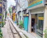 Có thể vừa kinh doanh vừa ở. Cho thuê nhà 2 tầng, vệ sinh khép kín tại số 4 ngõ 29C, Phố