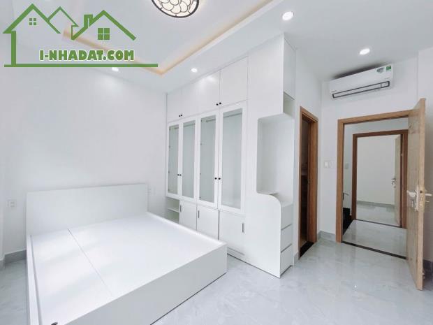 Nhà Đẹp 4 Lầu - Ngay Chùa Kiều Đàm - Đường Nhựa 8M - Ở Ngay Đón Tết - 10tỷ500. - 2