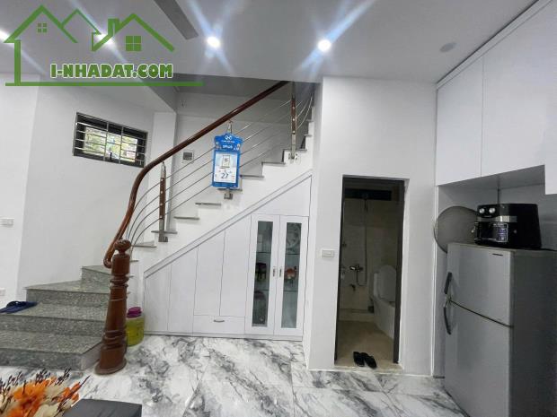 Cho thuê nhà ngõ 624 Minh Khai - Hai Bà Trưng 30mx 4T giá 13tr NHÀ MỚI FULL ĐỒ - 1