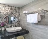 *Bán nhà 3 Tầng, kẹp cống, mặt tiền Ngô Thì Nhậm, dt 97m2, gần Tôn Đức Thắng, giá 11,9 Tỷ