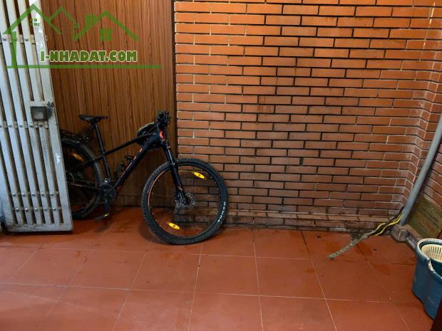 Cho thuê nhà riêng ngõ 325 Kim Ngưu - Hai Bà Trưng 30m x 4T giá 11.5tr Ở NHÓM - 2
