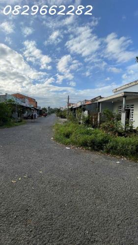 Bán nhà Sổ Hồng KDC Xẻo Vạt, Đồng Tháp. DT 219m2 ful thổ cư (10x18m nở hậu), 2PN, Hướng - 2