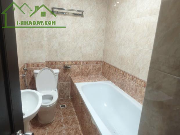 Cho Thuê Phòng 32m2 Tách Bếp Full Nội Thất Giá Rẻ – P.Bến Nghé, Q.1 - 3