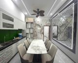 Nhà sr hoàn công 1 lầu 1 trệt 4 tỷ 822, sân ô tô