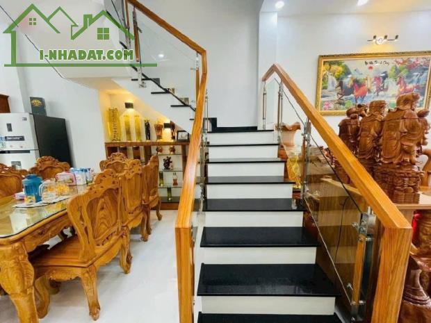 NHÀ MỚI ĐẸP Ở NGAY MẶT TIỀN K DOANH GẦN CHỢ THỦ ĐỨC 3 TẦNG 4X27 CHỈ 12 TỶ. - 4
