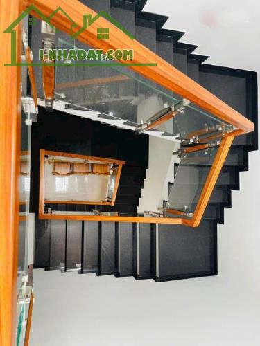 NHÀ MỚI ĐẸP Ở NGAY MẶT TIỀN K DOANH GẦN CHỢ THỦ ĐỨC 3 TẦNG 4X27 CHỈ 12 TỶ. - 5