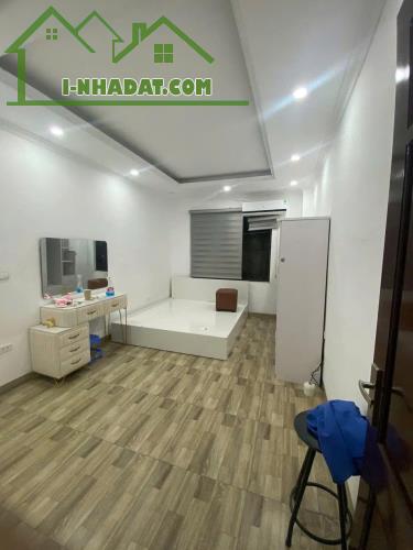 Cần cho thuê nhà nguyên căn ngõ 339 Minh Khai, Hai Bà Trưng 60m x 7T giá 18 triệu - 3