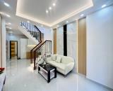 Nhà mới, full nội thất 3PN, gần mặt tiền Phạm Văn Bạch, 4.5 tỷ