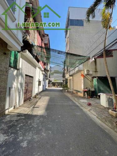 Đất Cầu Bươu,67m mt4.5m vỉa hè,ô tô tránh,tiềm năng,xây CCMN,nhà ở đều đẹp